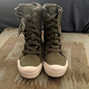 Keen Women's Lace Up Boot